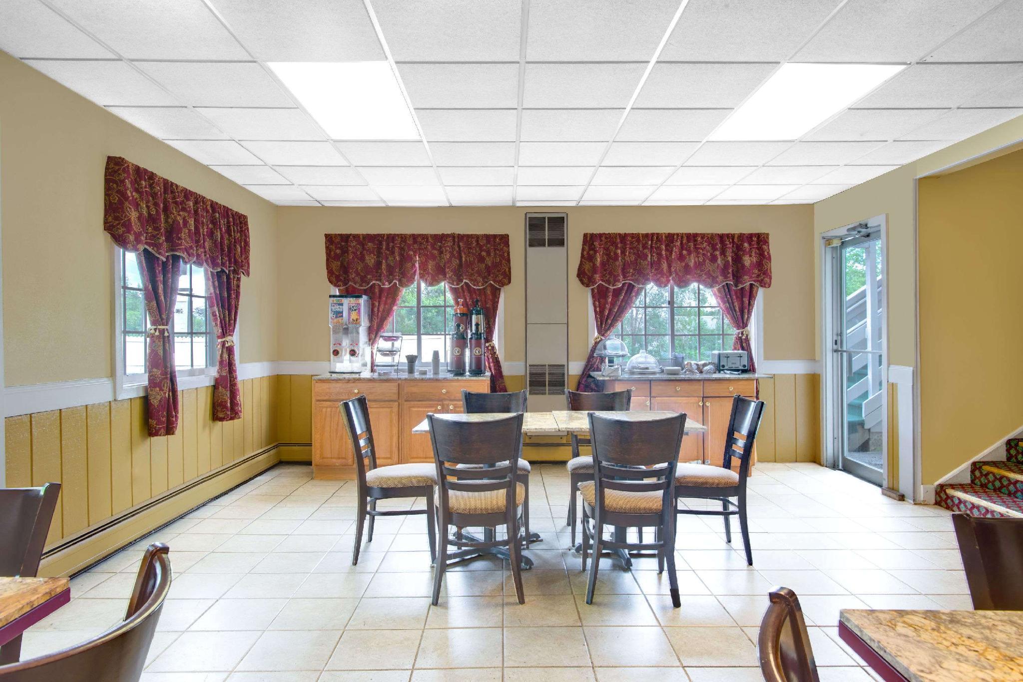 Queen City Inn Bangor Esterno foto