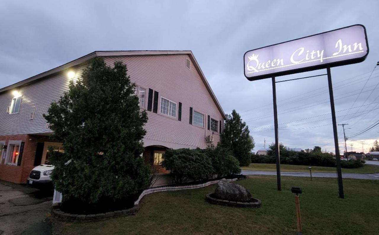 Queen City Inn Bangor Esterno foto