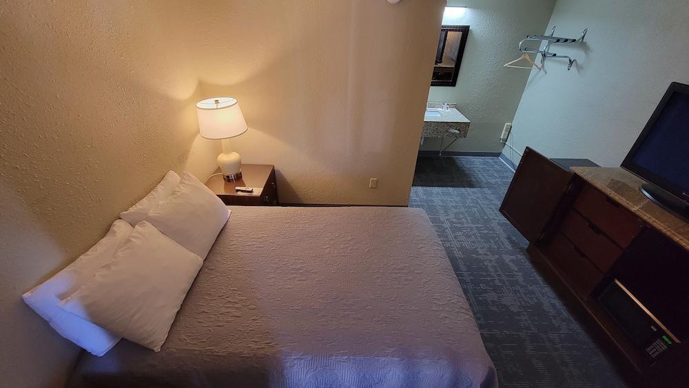 Queen City Inn Bangor Esterno foto